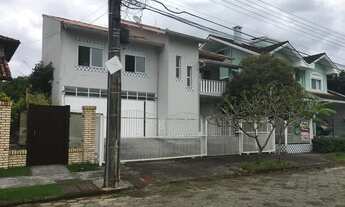 Imagem: Casa 5 dormitórios, 4 vagas de garagens