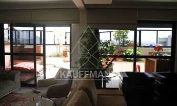 Imagem 5: Cobertura duplex em Higienópolis com 316m² reformada