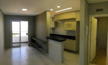 Imagem 2: Apartamento com muitos armários