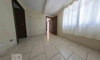 Imagem 4: Casa para Aluguel - Novo Mundo, 1 Quarto, 60 m2