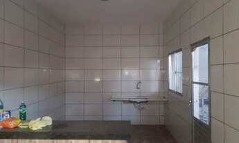 Imagem 6: Casa para venda possui 100 m2 com 2 quartos em Enseada de Jacaraípe - Serra - ES