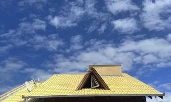 Imagem 2: Casa para Temporada: 5 Quartos com Piscina em Balneário Barra do Sul