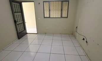 Imagem 2: Casa aluguel Barueri Parque Viana próximo a escolas e comércios locais