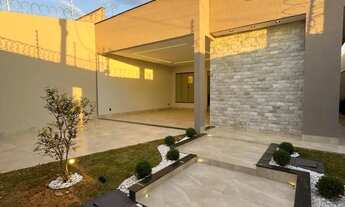 Imagem 3: Casa 3 suítes em Goiânia Casa de Rua com 3 Quarto(s) e 4 banheiro(s) à Venda, 148.33 por R