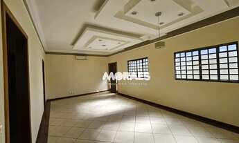 Imagem: Casa térrea com 2 quartos, 1 suíte, 2