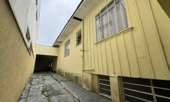 Imagem 3: Terreno no Bairro Bacacheri com 390m², possui uma casa não averbada - Bacacheri - Curitiba