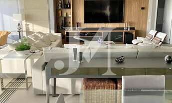 Imagem 2: Apartamento Alto Padrão de 375m², 4 Suites, 6 Vagas Privativas Hall Privativo - Condomínio