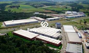 Imagem: GALPÃO DE 7.747 M² EM CONDOMíNIO LOGISTICO