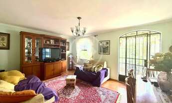 Imagem: Casa espaçosa em meio à natureza. Codigo