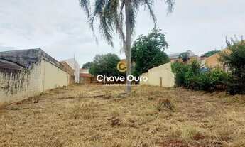 Imagem: Terreno à venda, 561 m² por R$ 550.000,00