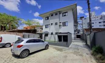 Imagem 2: Apartamento no bairro América com 2 quartos, 1 banheiro social e 1 vaga de garagem coberta