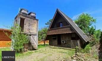 Imagem 5: Casa em Porto Alegre, no bairro Ipanema, com 6 dormitório(s), à venda