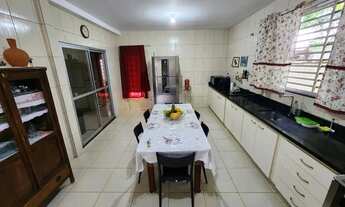 Imagem 6: Casa para venda com 585 m²- Leste Universitário