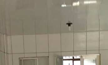 Imagem 3: Ponto comercial Quarto com aluguel por R$1.300 /mês