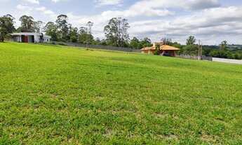 Imagem: Terreno de 1000 m² em condomínio