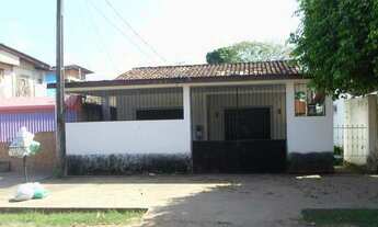 Imagem: CASA - Grande terreno e bem localizada