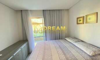 Imagem 5: Muro Alto/ sua casa no melhor trecho de mar/porteira fechada