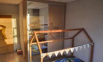 Imagem 6: Sobrado Mobiliado - 5 suítes, repleta de armários, 3 vagas