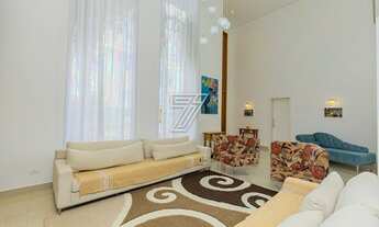 Imagem 5: Excelente Casa de Condomínio em Santa Felicidade com 4 suítes maravilhosas