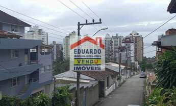 Imagem 2: Casa à venda no bairro Agronômica - Florianópolis/SC