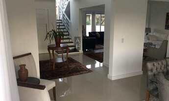 Imagem 7: Casa Alto Padrão para Venda em Centro Garopaba-SC