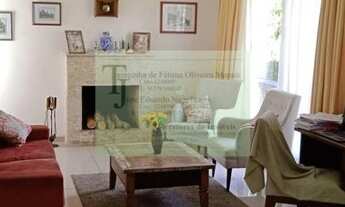 Imagem 6: Casa de 300m² com 4 suites, em lote com 500m²