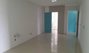 Imagem 4: Casa duplex à venda no Olho d'Água