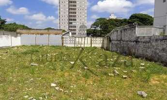 Imagem: Lote/Terreno para venda possui 600 metros