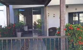 Imagem 3: Casa mobiliada em condomínio fechado em Buraquinho