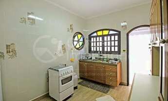 Imagem 7: CASA à venda com piscina e 3 quartos em Peruíbe, no bairro Parque Balneario Oasis