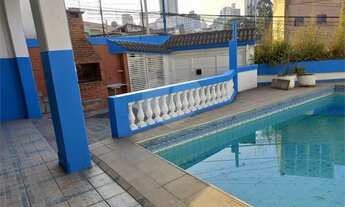 Imagem 4: Casa Assobradada no Jardim São Paulo com 5 dormitórios 3 suítes 8 vagas Piscina Salão de F