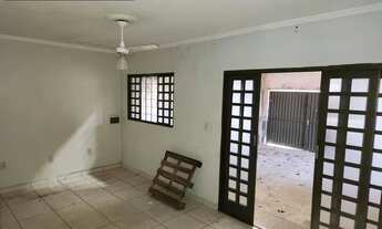 Imagem 2: Casa no Araruna - Oportunidade - Precisa de reforma