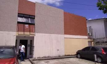 Imagem 3: TORRE: Kitnets bem localizados