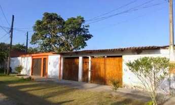 Imagem: Casa em Peruíbe, no Perola Negra