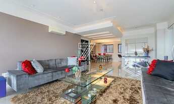 Imagem 2: Apartamento para venda possui 345 metros quadrados com 4 quartos em Batel - Curitiba - PR