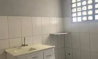 Imagem 7: Casa para aluguel e venda tem 180 metros quadrados com 6 quartos