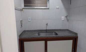 Imagem 5: Apto Centro, reformado, local nobre, Rua 16 de março, excelente preço - Petrópolis - RJ