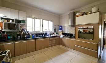 Imagem 6: Venda Casa com 4 dormitórios