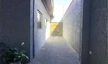 Imagem 6: Sobrado para venda possui 212 metros quadrados com 4 quartos em Residencial Cedro - Botuca