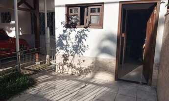 Imagem 2: Aluga-se imóvel no Carianos