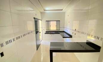 Imagem 7: Linda casa com dois quartos sendo um suíte no Residencial Jardim Veneza