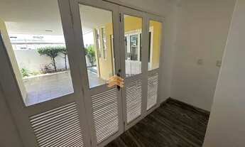 Imagem 7: Excelente Casa para locação com 2 Sala, 4 Quartos sendo 3 Suíte, closet, Banheiro Social