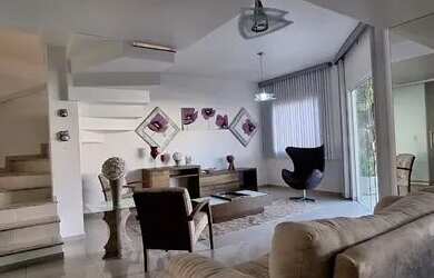 Imagem 2: Casa mobiliada em condomínio fechado em Buraquinho