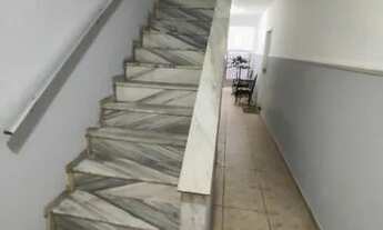 Imagem 2: Apartamento Térreo no Centro c/ 2qts, 1br, 1vg, área externa - Condomínio incluso!!