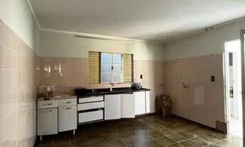 Imagem 3: Casa para venda com 120 metros quadrados com 4 quartos em Jardim Gramado - Cuiabá - MT