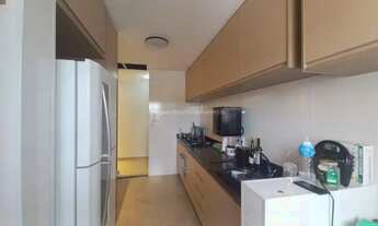 Imagem 1: Apartamento à venda, 2 quartos sendo 1 suíte, banheiro social, moveis planejados, piscina