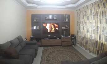 Imagem 2: Casa com 3 dormitórios à venda, 190 m² por R$ 550.000,00 - Parque Residencial Regina (Nova