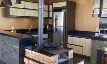 Imagem 5: Casa Alto Padrão para Venda em Palhoça, PEDRA BRANCA, 3 dormitórios, 1 suíte, 2 banheiros