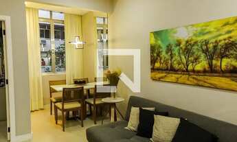 Imagem 2: Apartamento para Aluguel - Copacabana, 2 Quartos, 100 m2