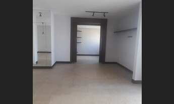 Imagem 5: Apartamento 110m 1 Suíte Escritório reversível, Ar, Armários, Banheira. Um Mimo em Meio ao